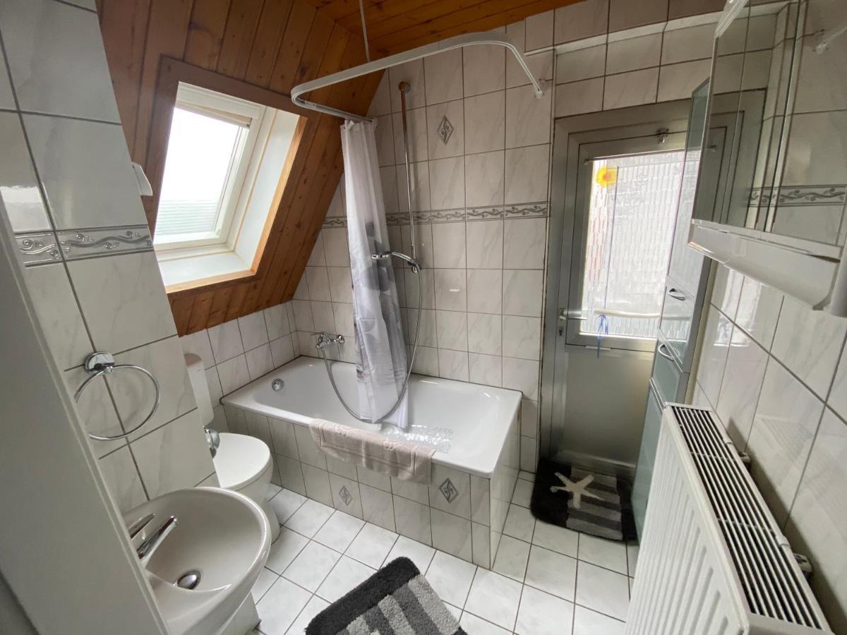 Ferienwohnung Wohnen Naehe Nordpark Mönchengladbach Exterior foto